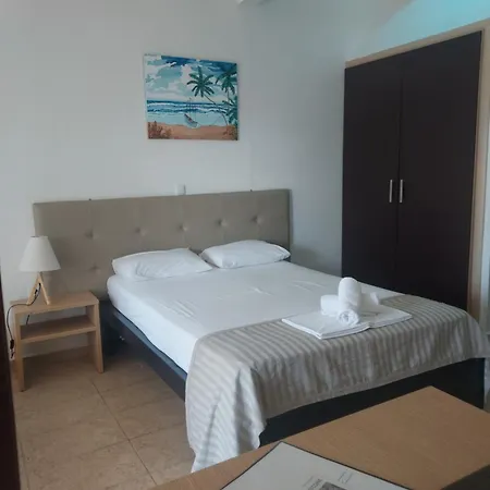 Fernando 3* Ofrínion