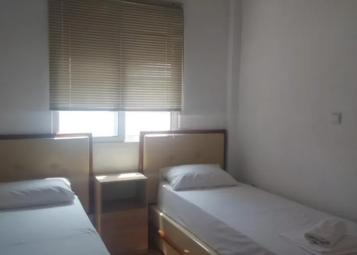 Fernando Guest house Ofrinion