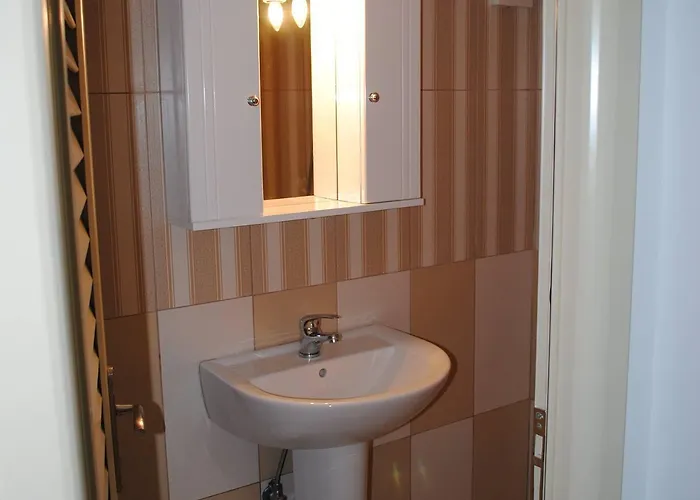 Fernando 3* Ofrinion